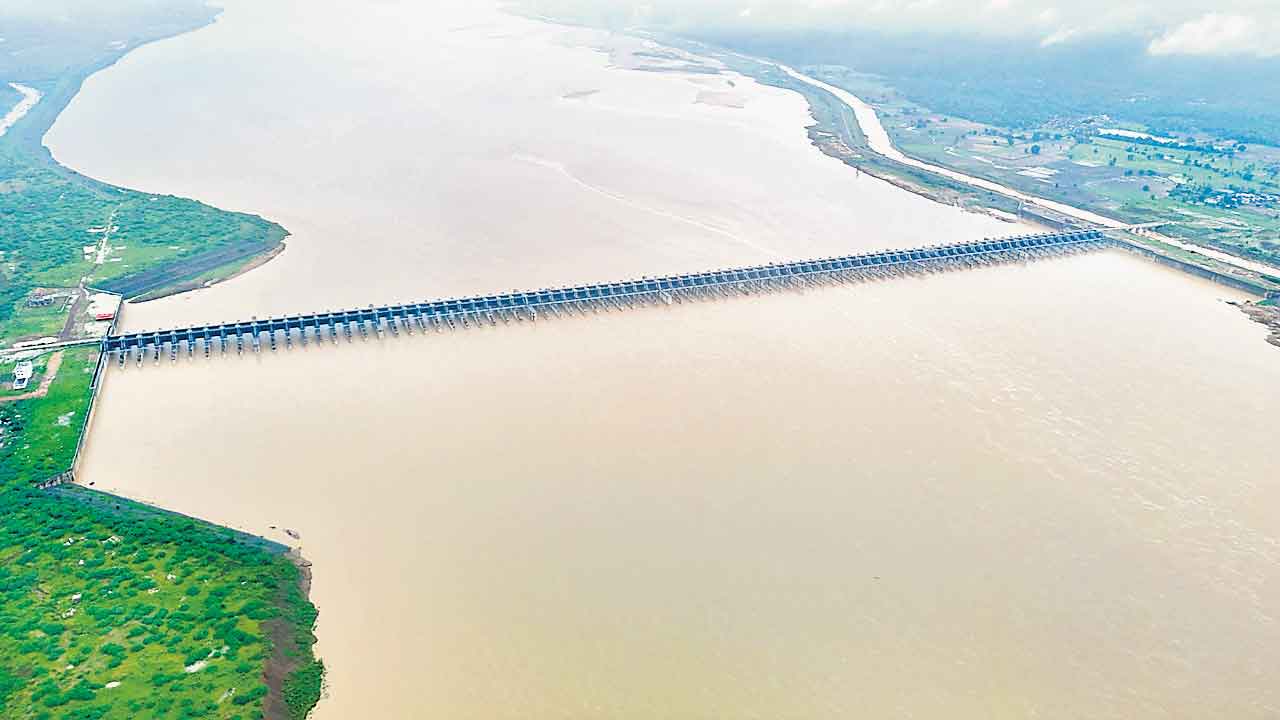 తుమ్మిడిహట్టి- నీటి లభ్యత.. నిజానిజాలు!