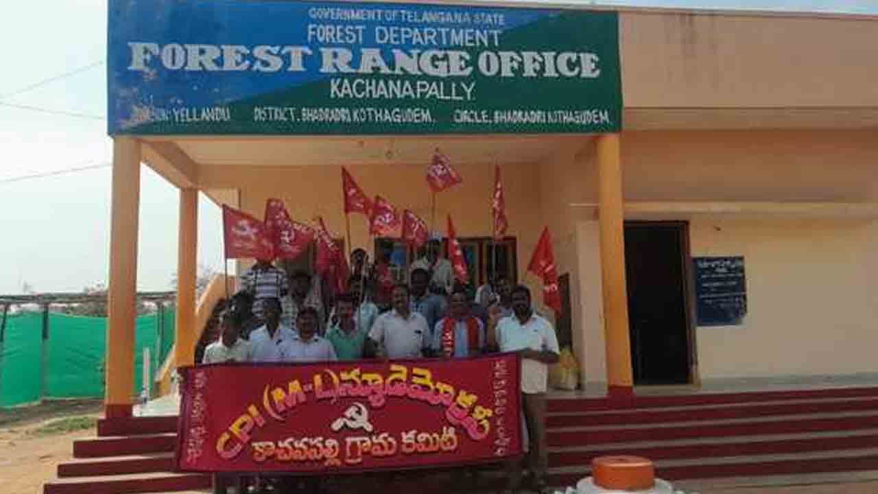 Tunikaku | ‘ఏజెన్సీ ప్రాంతాల్లో ప్రభుత్వం వెంటనే తునికాకు టెండర్లు వేయాలి’