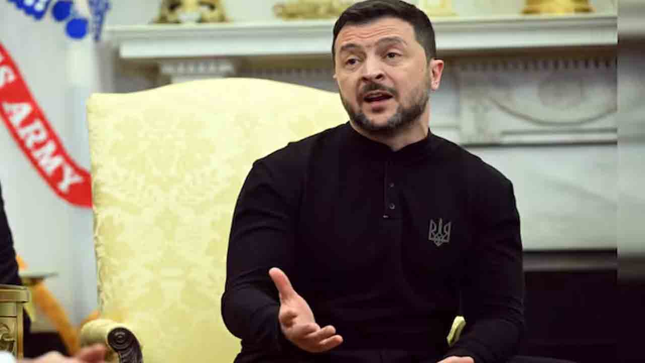 Zelensky | అమెరికా అధ్యక్షుడు ట్రంప్‌ కంటే ముందు జలెన్‌స్కీతో రిపోర్టర్‌ వాగ్వాదం..!