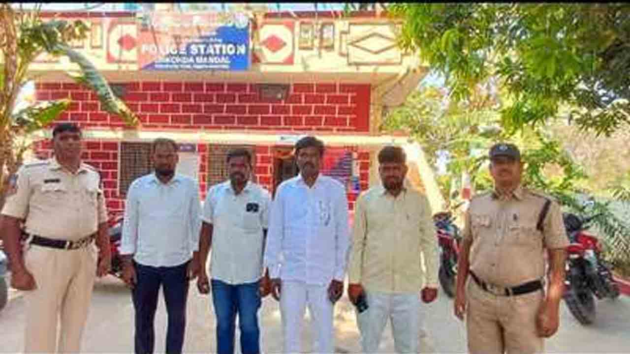 Arrests | ఛలో అసెంబ్లీకి వెళ్లకుండా సర్పంచుల ముందస్తు అరెస్టులు