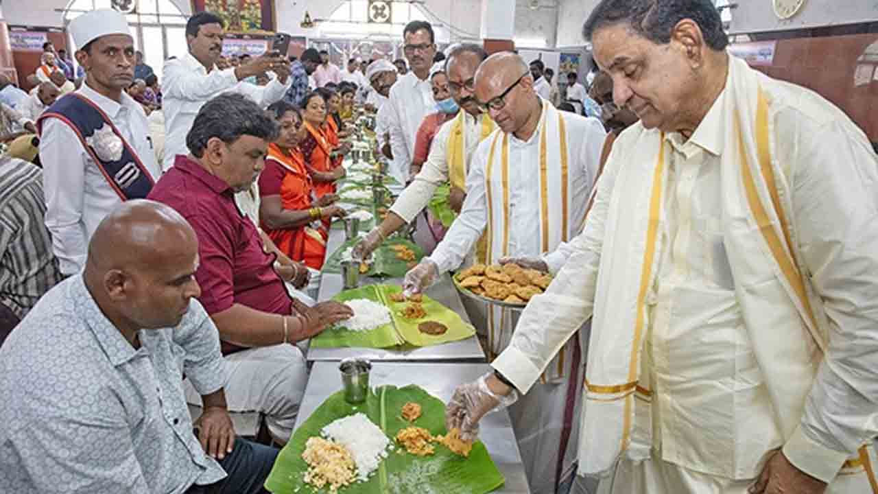 TTD | టీటీడీ భక్తులకు గుడ్‌న్యూస్‌.. అన్నప్రసాదాలలో అదనంగా ‘వడ’ ప్రసాదం ప్రారంభం