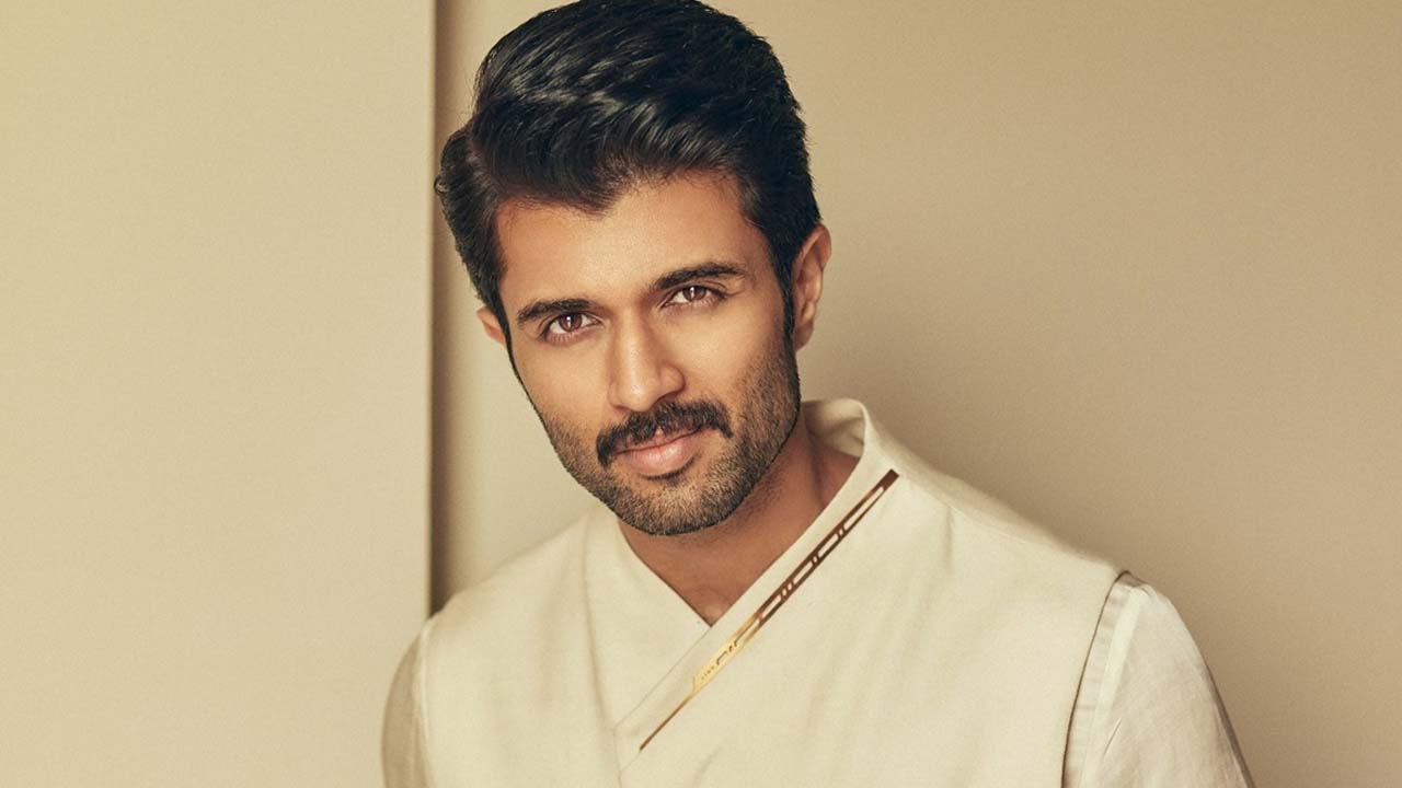 Vijay Devarakonda | చట్ట ప్రకారమే బెట్టింగ్‌ యాప్‌కి ప్రమోషన్‌.. వివరణ ఇచ్చిన విజయ్‌ దేవరకొండ టీమ్‌..!