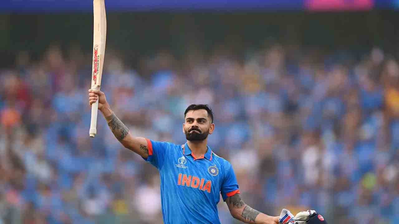 కోహ్లీ పైకి.. రోహిత్ కిందికి..