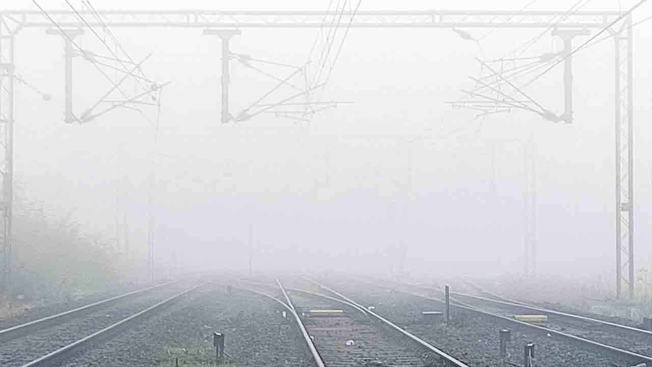 వదలని పొగమంచు