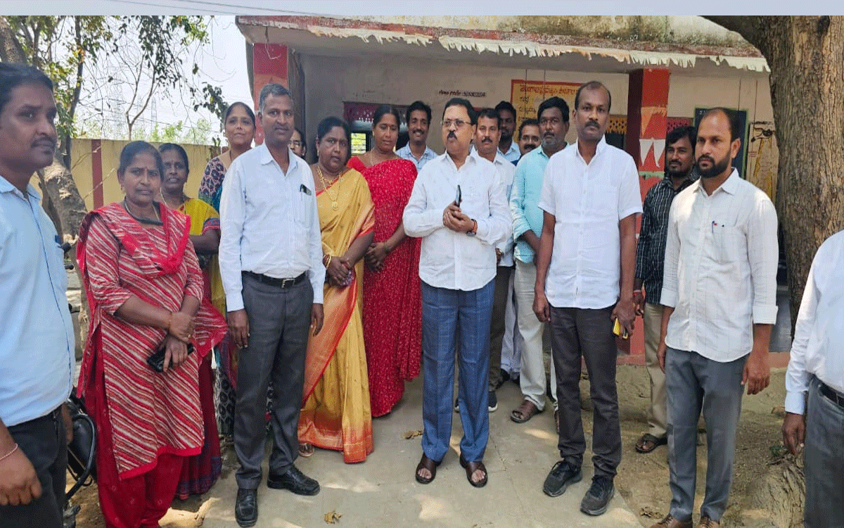 AI : ఏఐతో విద్యా ప్రమాణాలు మెరుగు : అద‌న‌పు క‌లెక్ట‌ర్ రాంబాబు