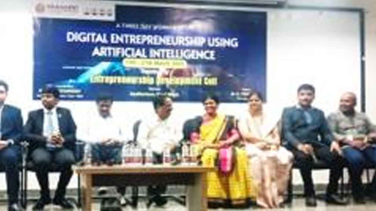 AI tools | విద్యార్థులు ఏఐ టూల్స్‌‍ను ఉపయోగించి ఆలోచనలకు పదునుపెట్టాలి