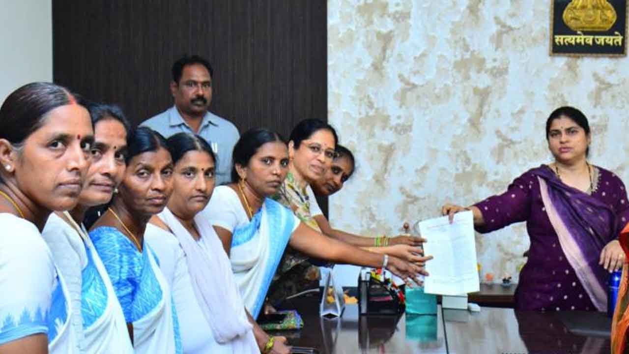 Ashas | ఆశాలకు వేతనం రూ.18 వేలు ప్రకటించే వరకు పోరు ఆగదు