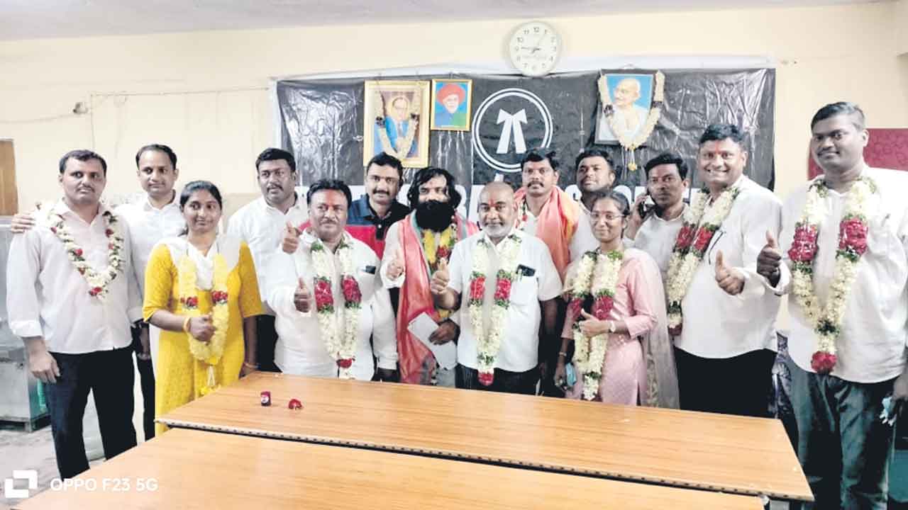 ప్రశాంతంగా బార్‌ అసోసియేషన్‌ ఎన్నికలు