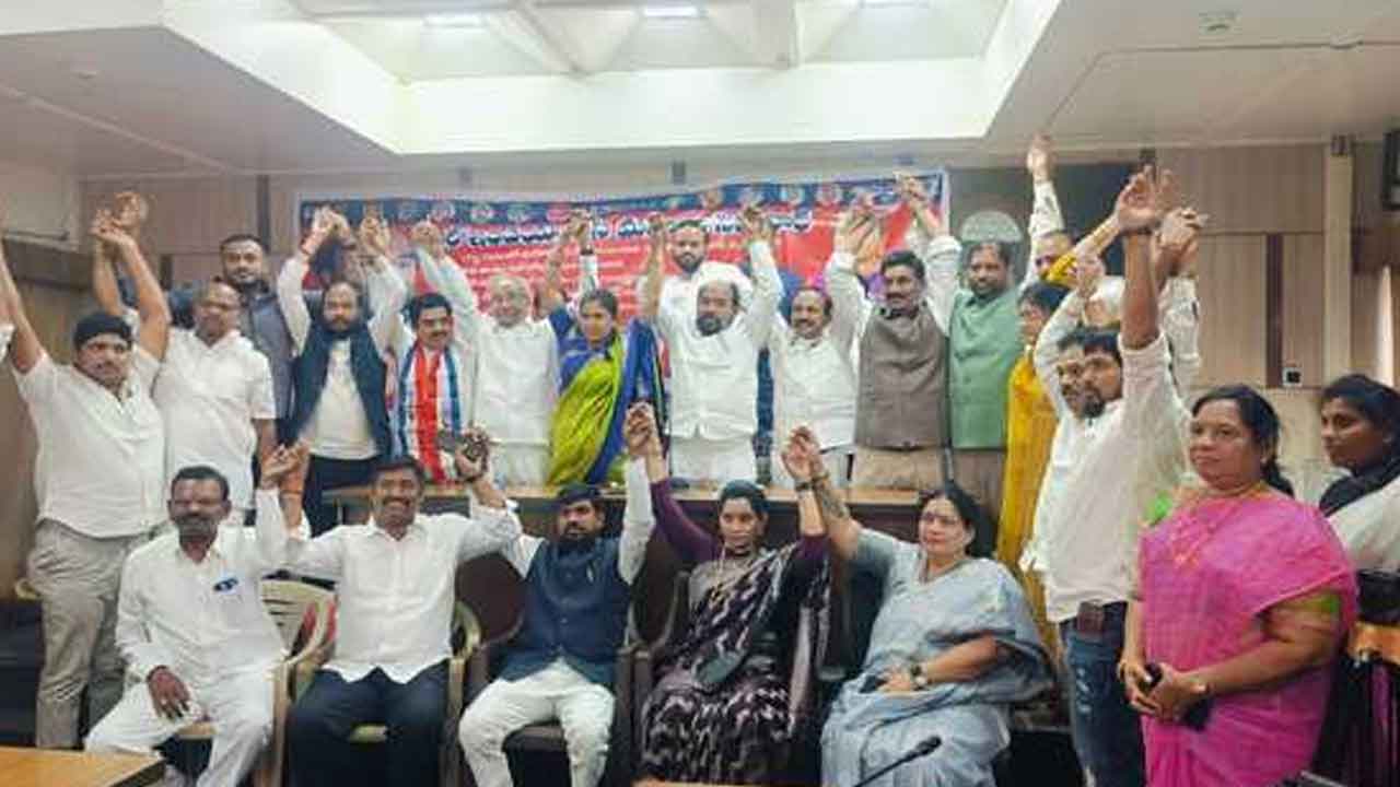 BC women | బీసీ మహిళలను అన్ని రంగాల్లో ప్రోత్సహించాలి