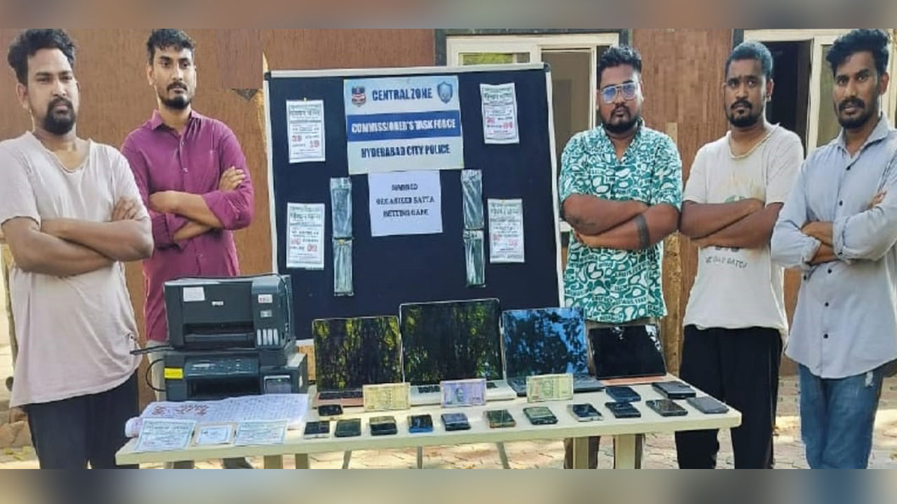 కటకటాల్లో బెట్టింగ్ బ్యాచ్.. బినామీ పేర్లతో సిమ్ కార్డులు, బ్యాంక్ అకౌంట్ల నిర్వహణ