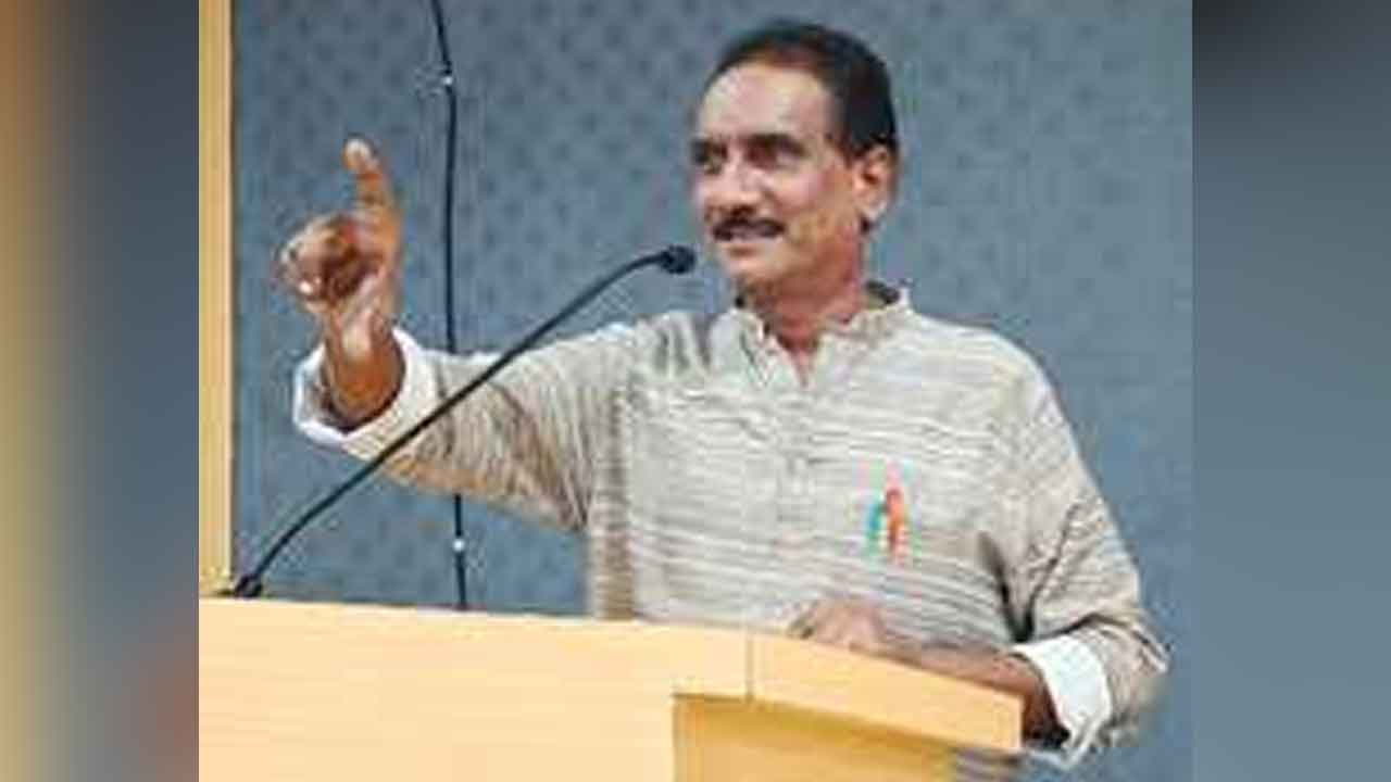 Revanth Reddy | రేవంత్ రెడ్డిని ప్రజలు నమ్ముకుంటే అమ్ముకుంటున్నాడు : భూపతి వెంకటేశ్వర్లు