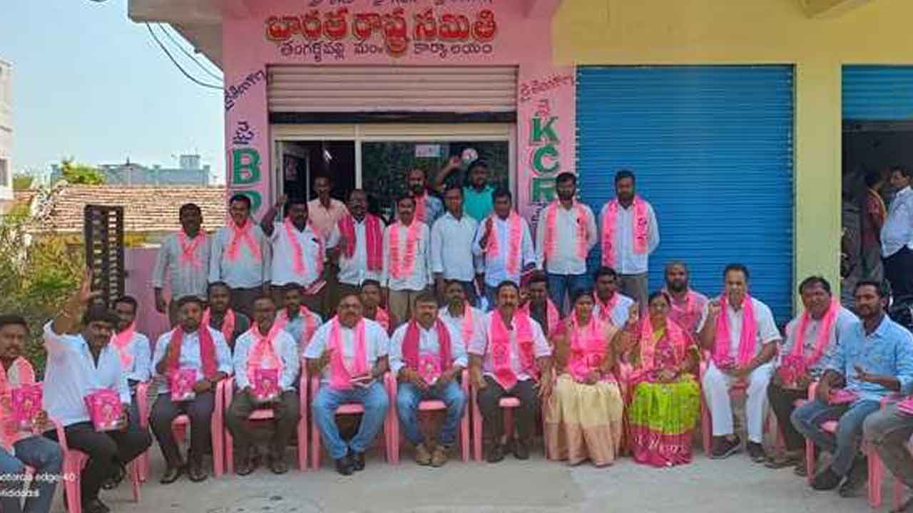 Budget | బడ్జెట్‌లో ఆరు గ్యారంటీలను గాలికొదిలేసిన కాంగ్రెస్‌