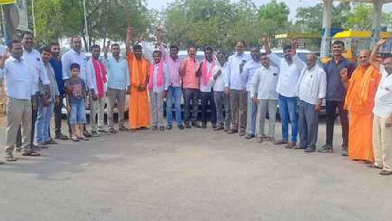  KTR | కేటీఆర్ సభకు తరలి వెళ్లిన బీఆర్‌ఎస్‌ నేతలు