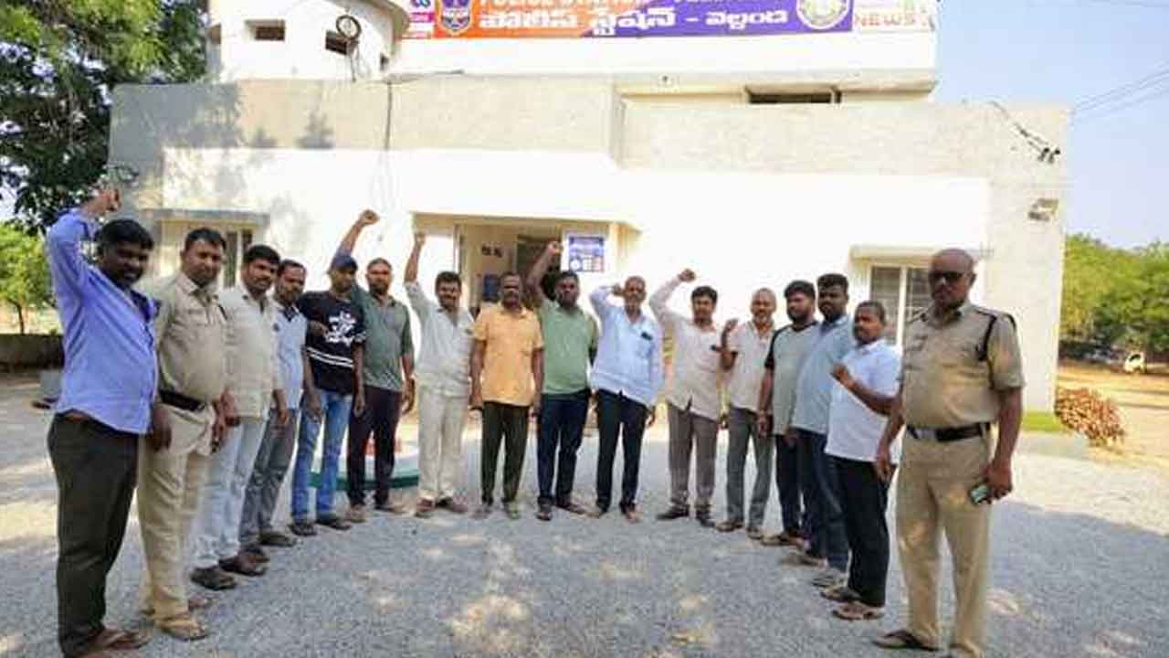 BRS | ఇందిరమ్మ పాలనంటే అక్రమ అరెస్టులేనా.. కాంగ్రెస్పై మండిపడ్డ బీఆర్ఎస్ నాయకులు