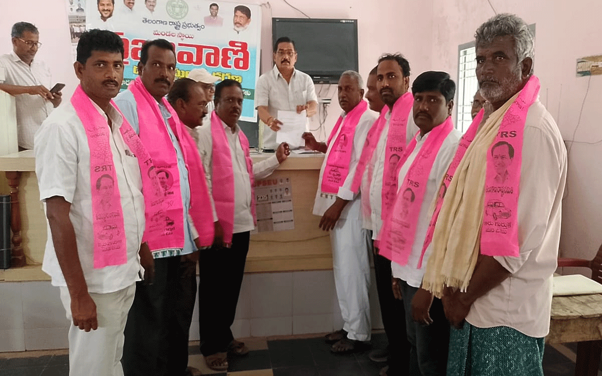 Maize Purchasing Center : చింతకానిలో మొక్కజొన్న కొనుగోలు కేంద్రం ఏర్పాటు చేయాలి