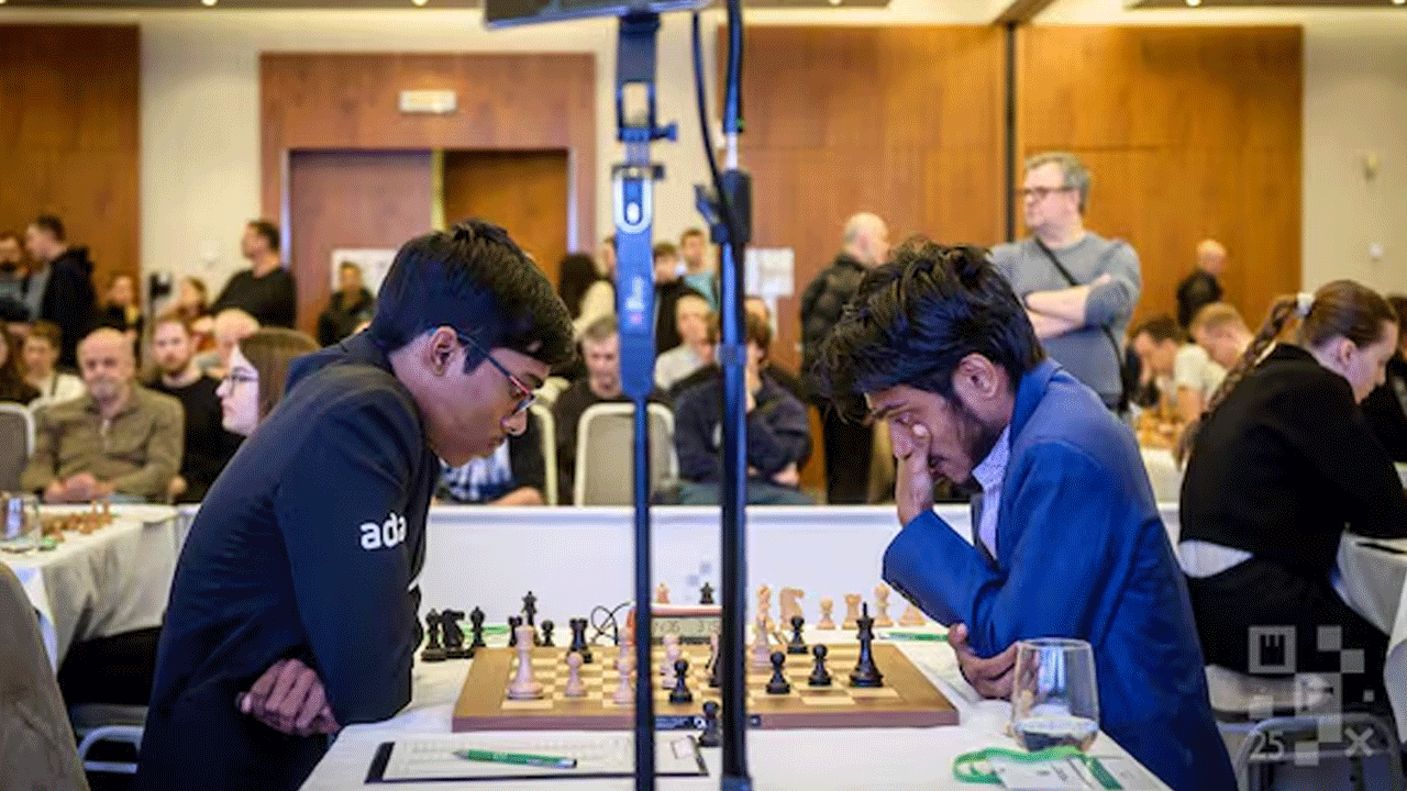 ఆధిక్యంలో ప్రజ్ఞానంద, అరవింద్‌