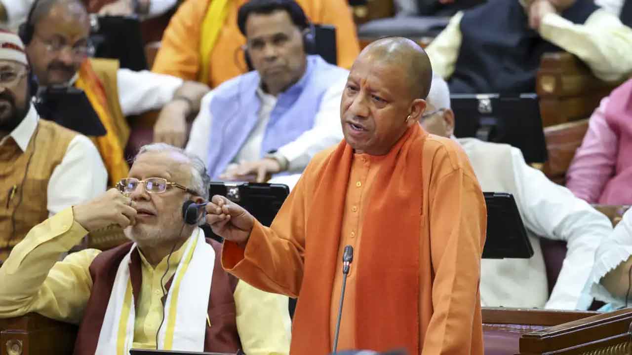 కోట్లు కురిపించిన బోట్లు!..