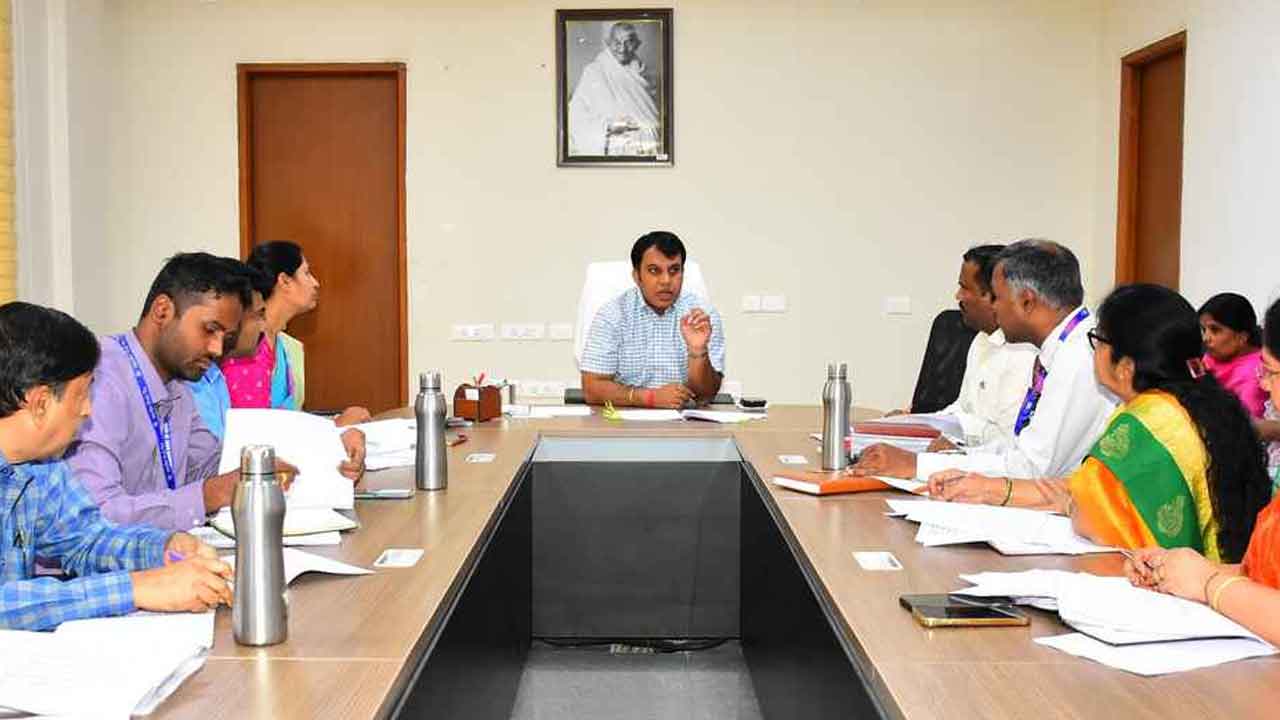 Sandeep Kumar Jha | ప్రభుత్వ లక్ష్యాల సాధనలో బ్యాంకర్లు తోడ్పాటు అందించాలి