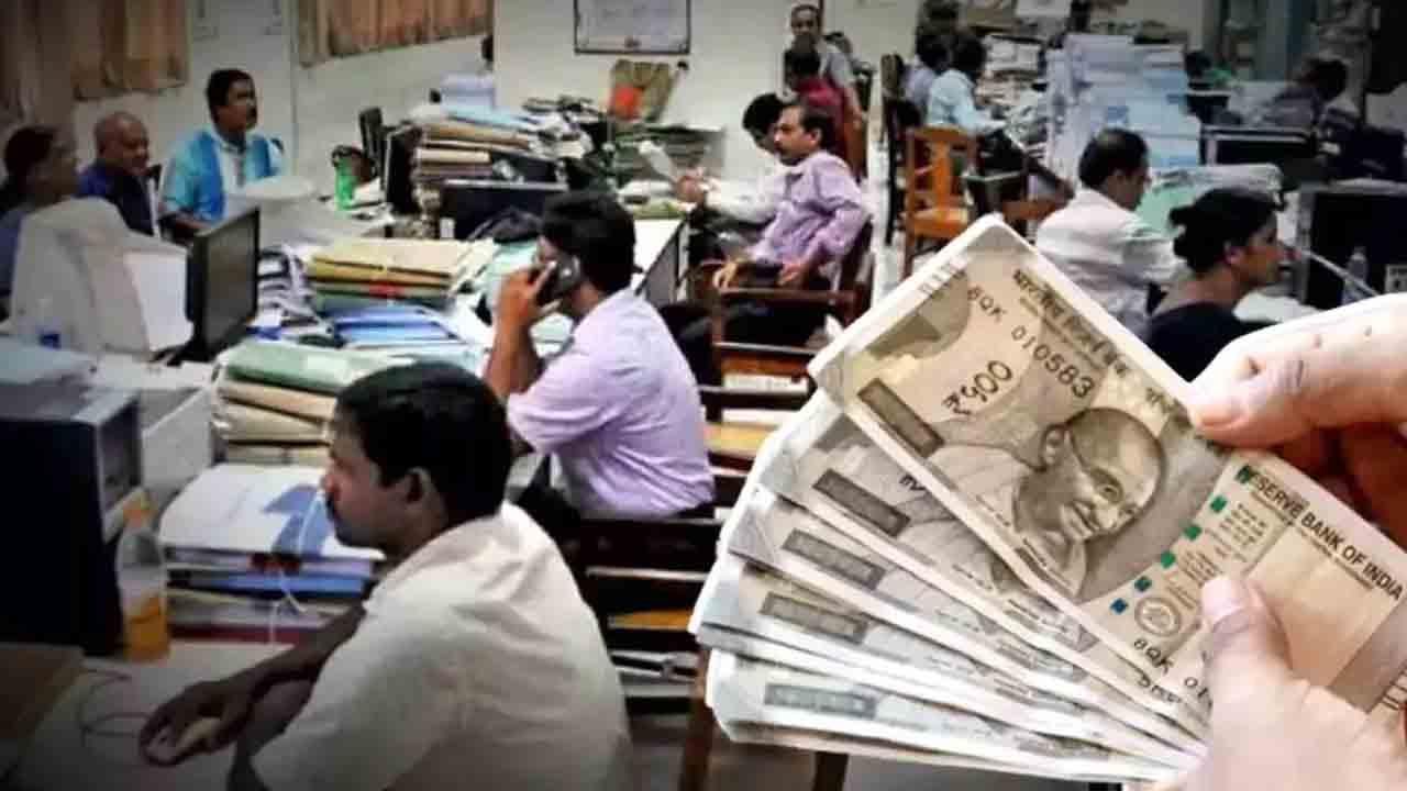 DA Hike | కేంద్ర ప్రభుత్వ ఉద్యోగులకు గుడ్‌ న్యూస్‌.. డీఏ 2 శాతం పెంపుకు కేబినెట్‌ ఆమోదం