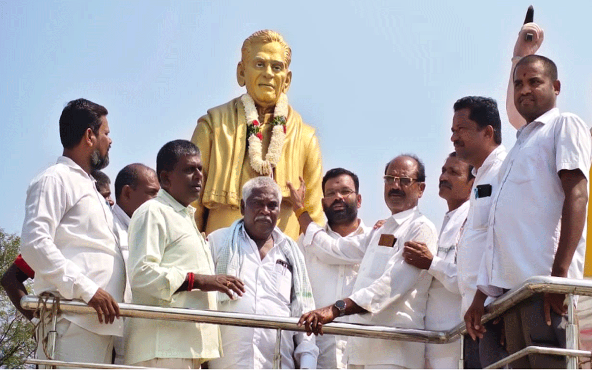 Dharma Bhiksham : పీడిత ప్ర‌జ‌ల గొంతుక ధర్మభిక్షం : పోల‌గోని స‌త్యం