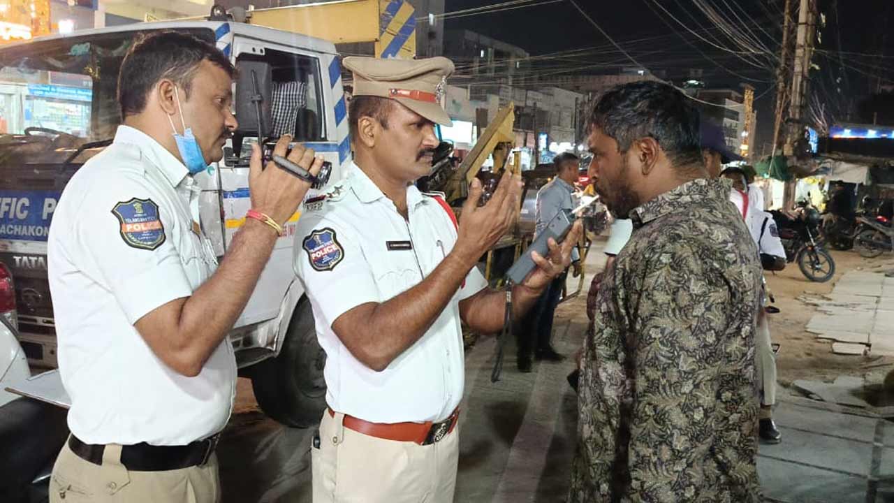 డ్రంక్‌ అండ్‌ డ్రైవ్‌లో నాలుగోసారి పట్టుబడ్డ వ్యక్తి.. రెండు రోజుల జైలుశిక్ష