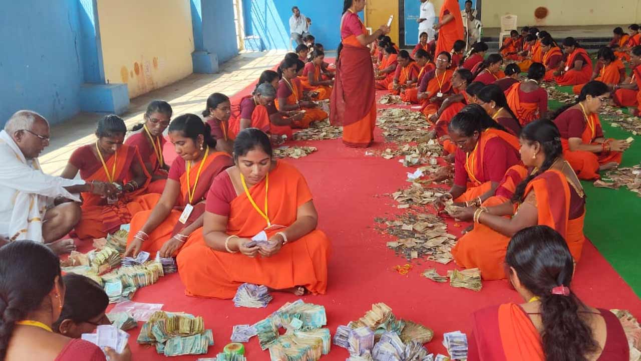 Edupayala Jatara | ఏడుపాయల జాతర హుండీ ఆదాయం లెక్కింపు పూర్తి.. 16 రోజుల్లో ఎంత వచ్చిందంటే..