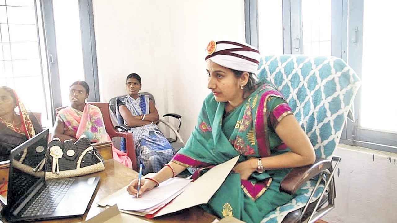 Panchayati Raj | మహిళా సర్పంచులపై పెత్తనం చేసే భర్తలకు జరిమానా