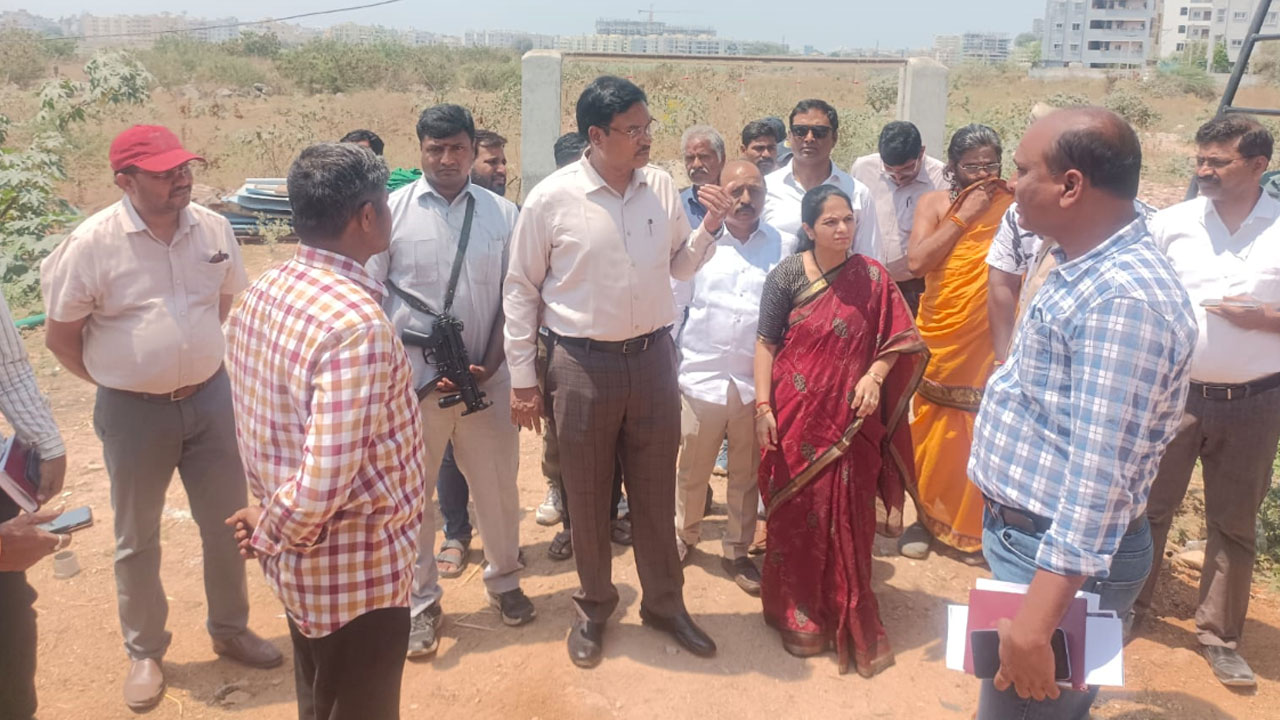 HYDRAA | గంగారం పెద్ద చెరువును పరిశీలించిన హైడ్రా కమిషనర్ రంగనాథ్