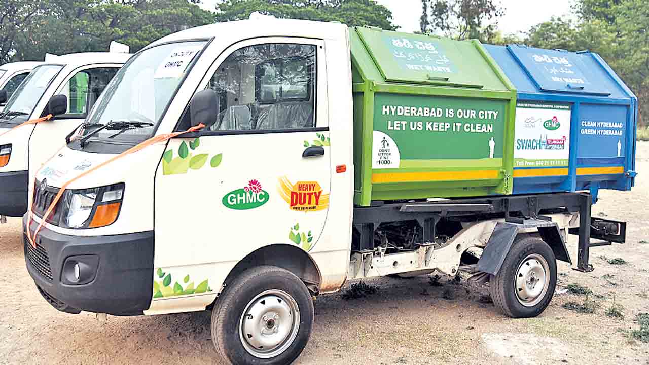 చెత్త తరలింపులో దుబారా..!