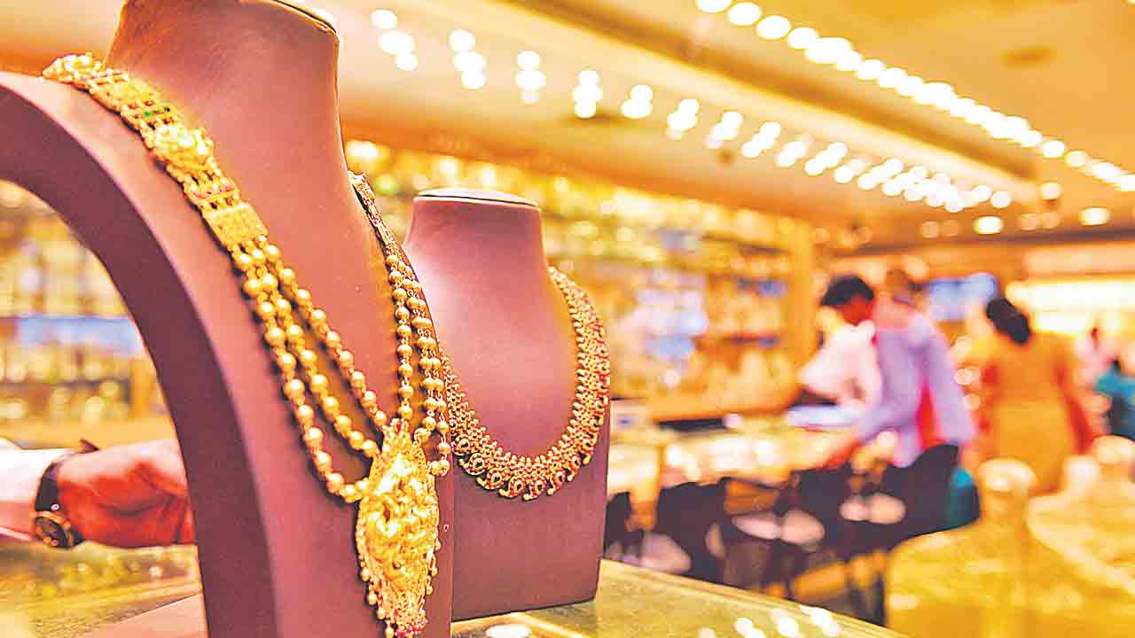 Gold Price | బంగారం ధర ఏ దేశాల్లో తక్కువంటే?