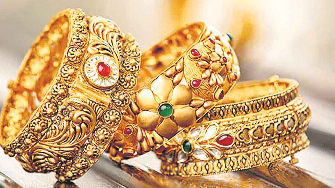 మరింత దిగిన పుత్తడి