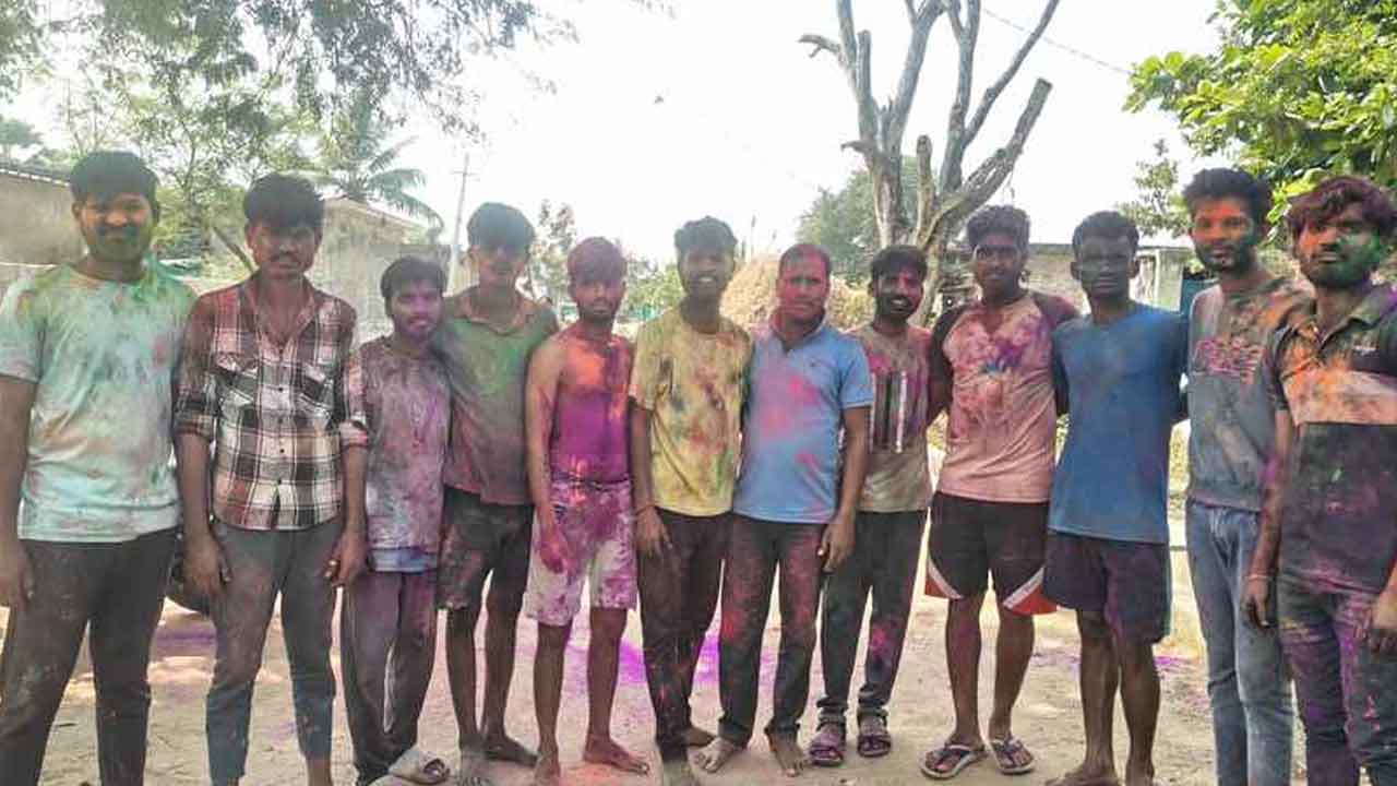 Holi