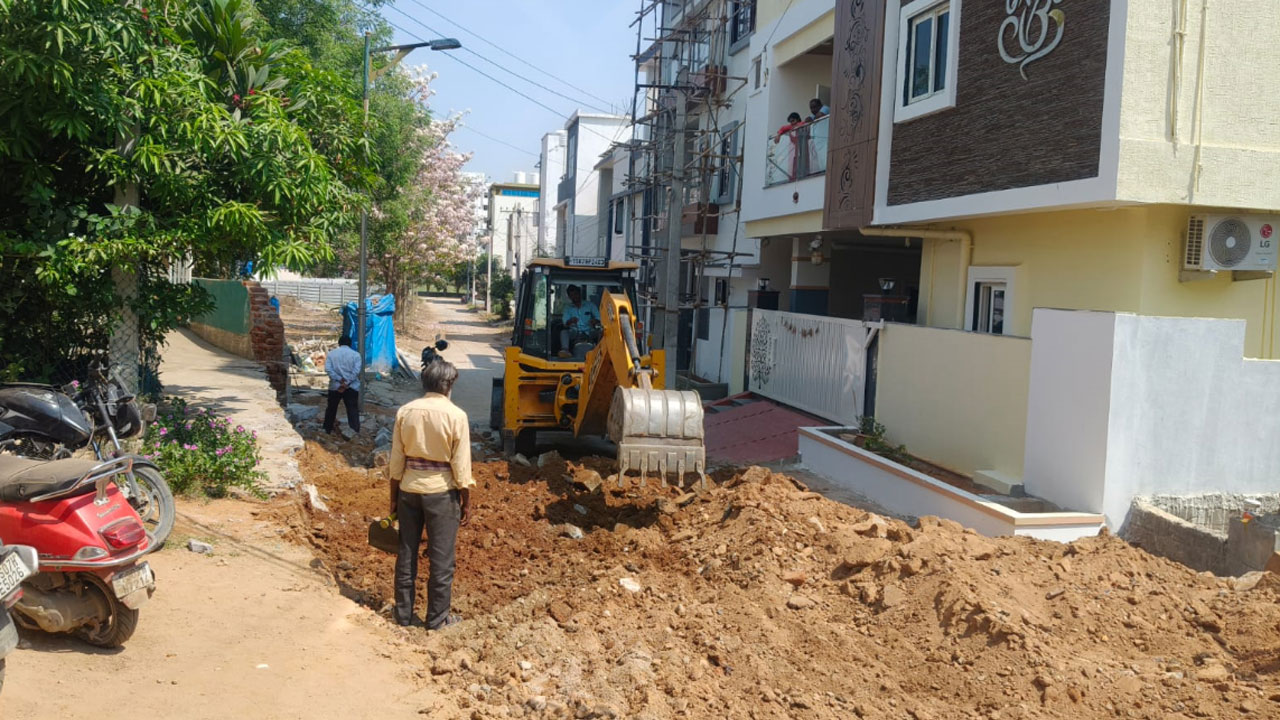 HYDRAA | బండ్లగూడలో హైడ్రా కూల్చివేతలు