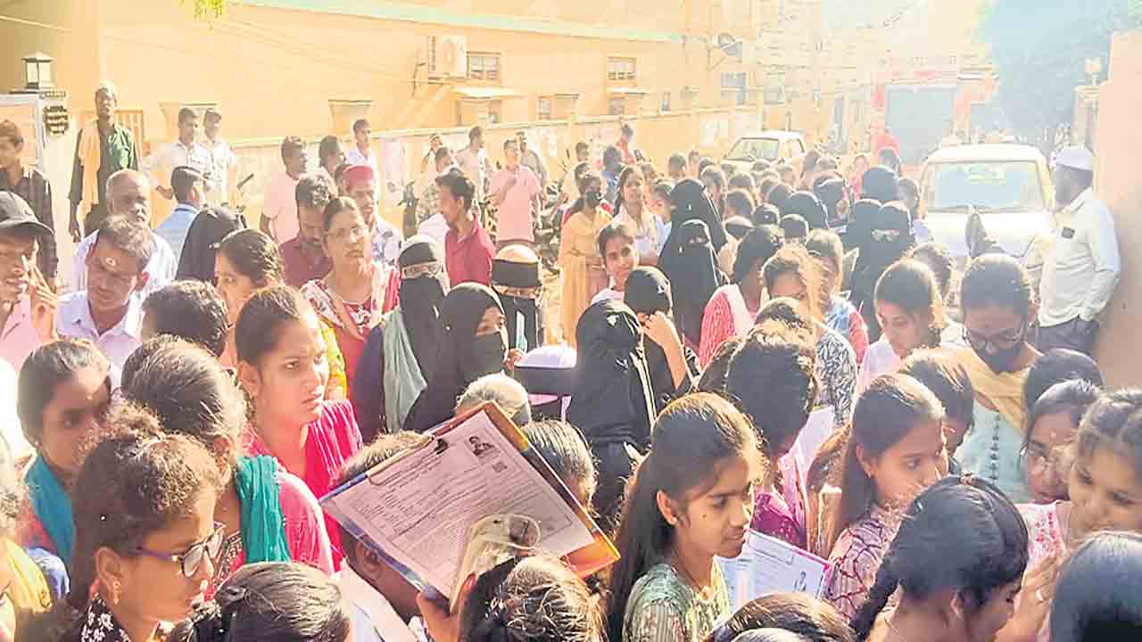 మొదటి రోజు పరీక్ష సజావుగా..