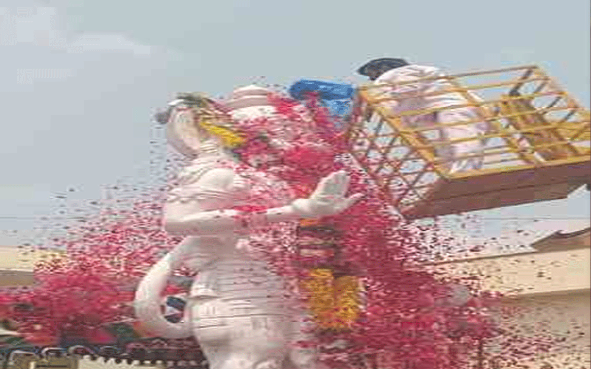 Anjaneya Statue : సూర్యాపేట‌లో 12 అడుగుల ఆంజనేయ స్వామి విగ్రహావిష్క‌ర‌ణ‌