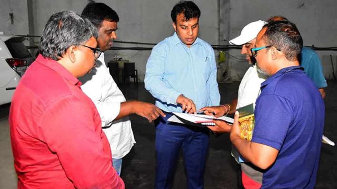 Sandeep Kumar Jha | మధ్య మానేరు నుంచి మల్కాపేటకు నీటి విడుదలకు ఏర్పాట్లు