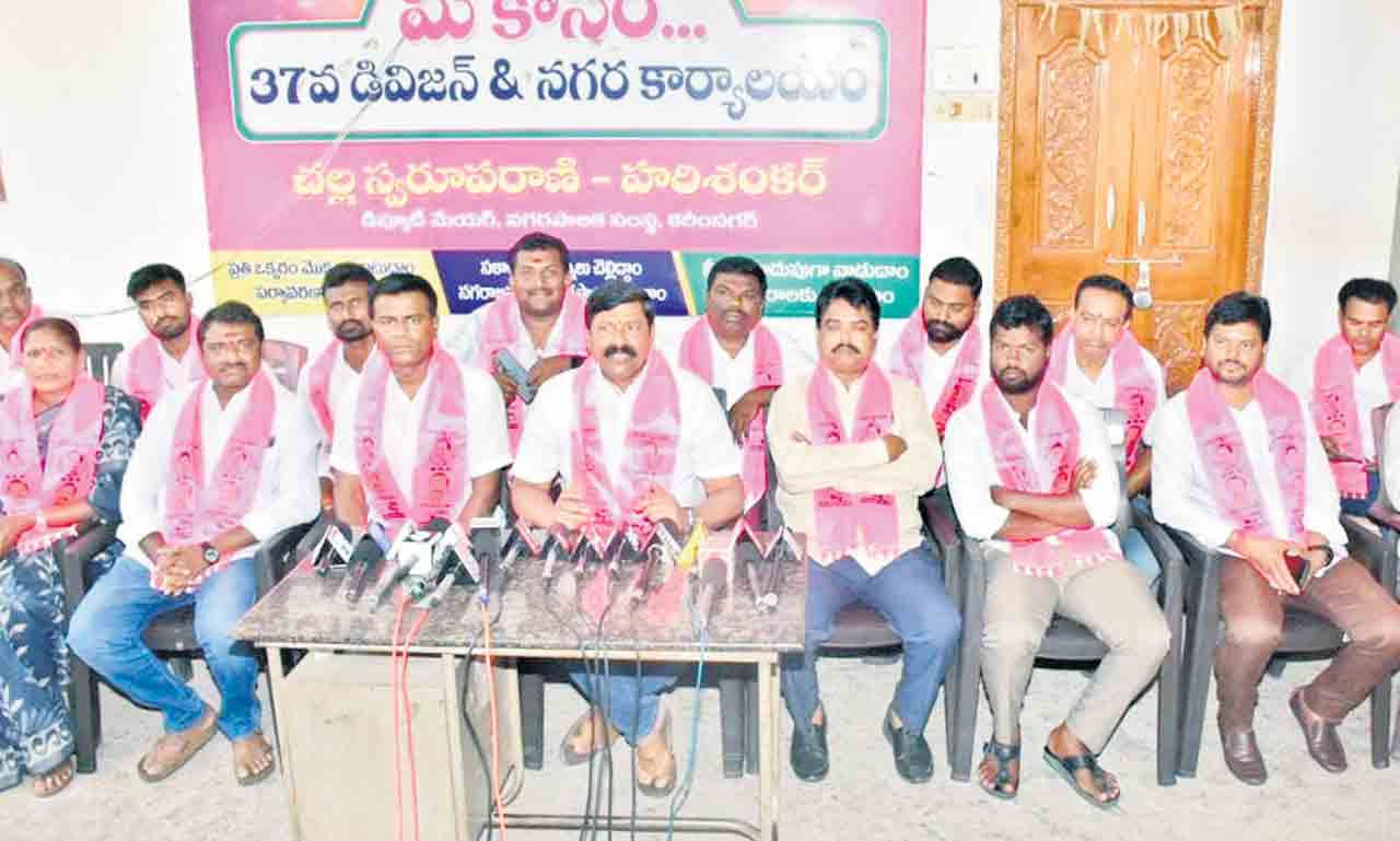 కేంద్ర మంత్రి నిరాధార ఆరోపణలు మానుకోవాలి