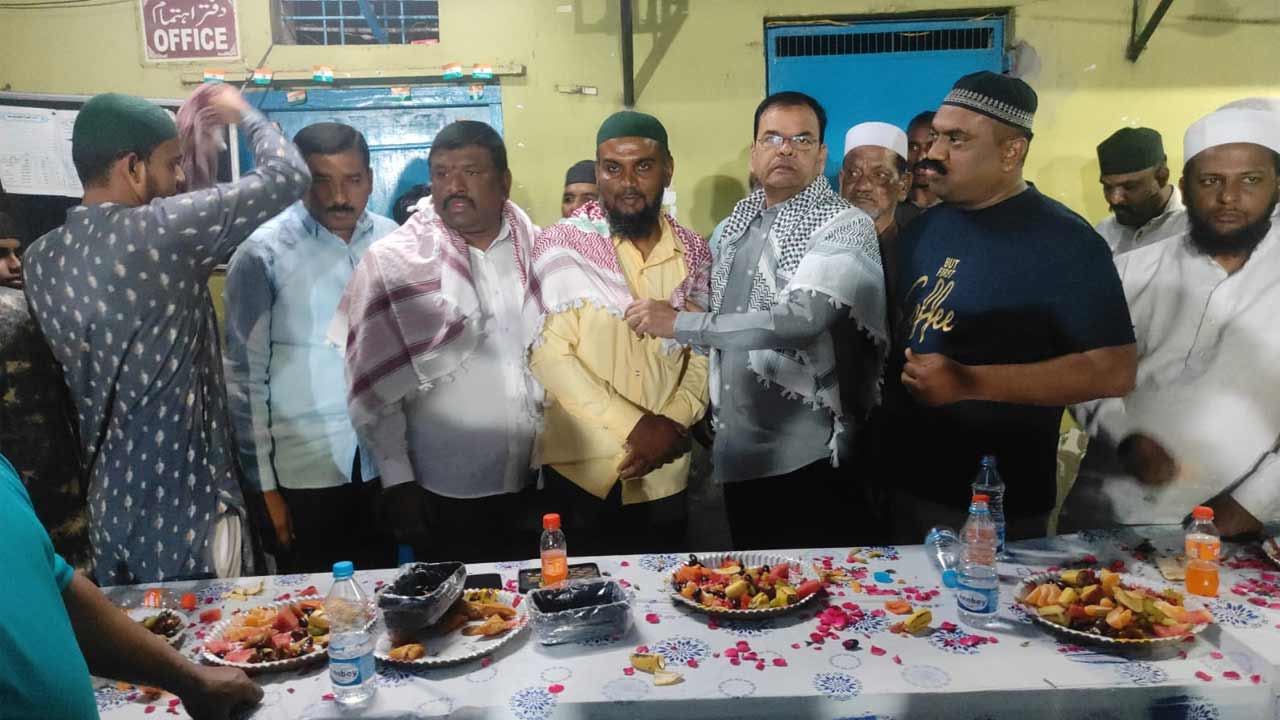 మత సామరస్యానికి ఇఫ్తార్ విందులు ప్రతీక : ఎమ్మెల్యే కాలేరు వెంకటేశ్