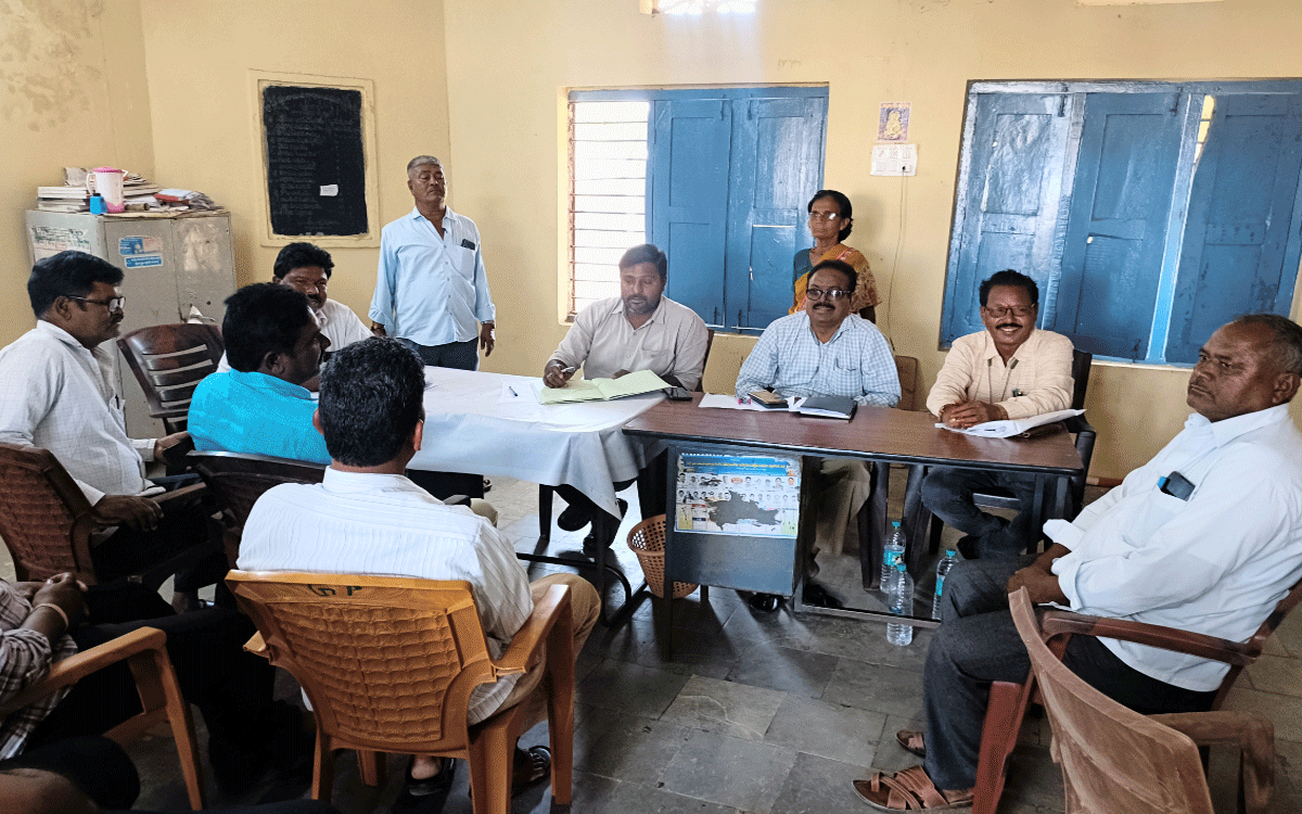 Kattangur : కట్టంగూర్ పశువుల సంత వేలం రూ.31.80 లక్షలు