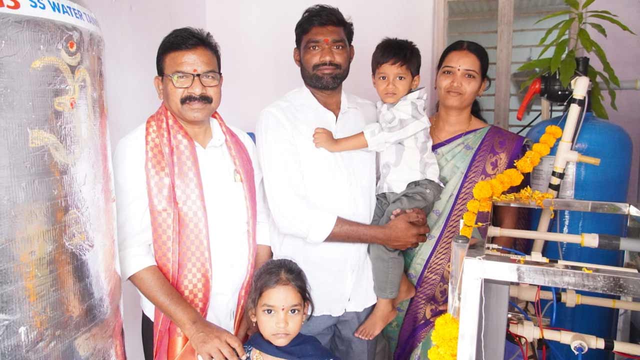 నల్గొండ నరసింహస్వామి ఆలయానికి వాటర్ ప్లాంట్ విరాళం
