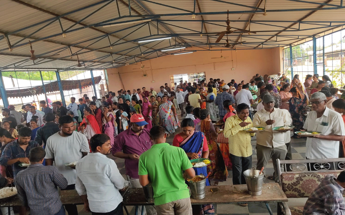 Karepalli : ఉసిరికాయలపల్లి కోటమైసమ్మ బ్రహ్మోత్సవాలు ప్రారంభం