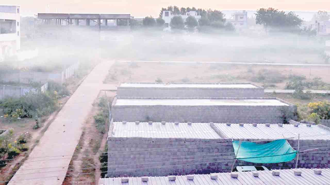 పగలు ఉక్కపోత రాత్రి గజగజ