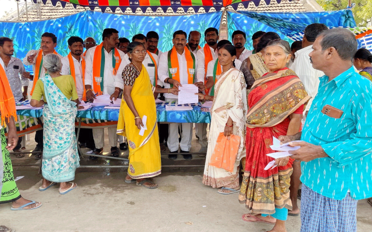 BJP : కాంగ్రెస్ది అభయహస్తం కాదు భస్మాసుర హస్తం : గంగిడి మనోహర్రెడ్డి
