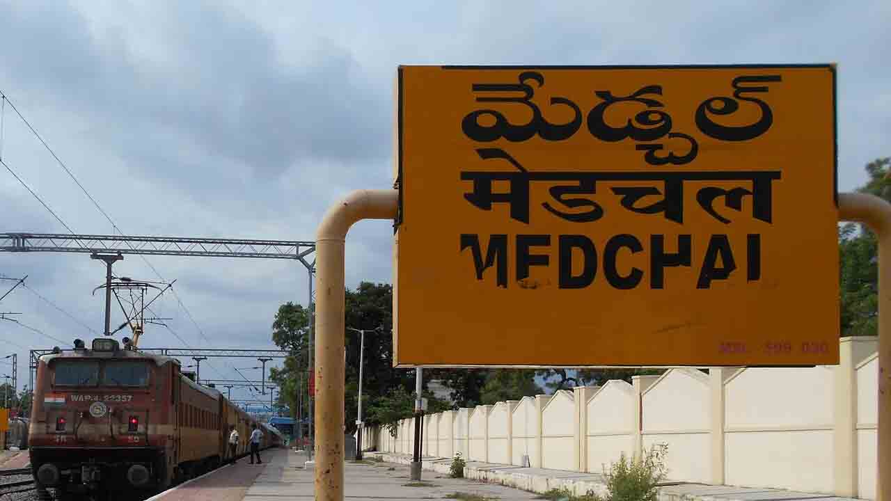 34 గ్రామాలు 3 మున్సిపాలిటీలు