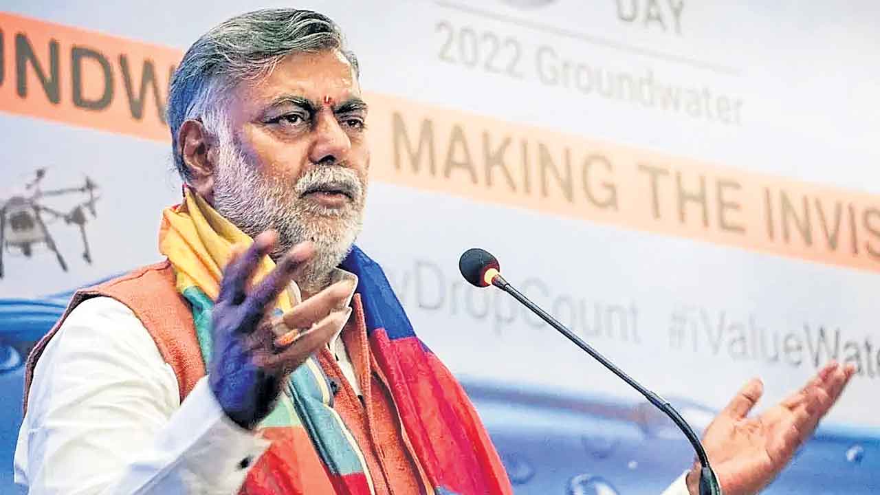 Prahlad Singh Patel | ప్రభుత్వాన్ని యాచించడం ప్రజలకు అలవాటైపోయింది.. మంత్రి వివాదాస్పద వ్యాఖ్యలు