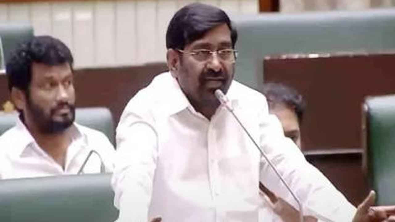 4 గంటలపాటు తర్జన భర్జన