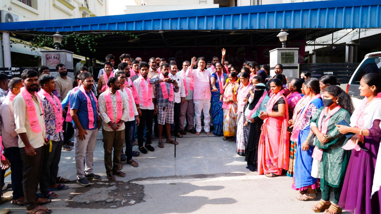 MLA Krishna Rao | బీఆర్ఎస్ హయాంలో అభివృద్ధి.. కాంగ్రెస్ పాలనలో విధ్వంసం : ఎమ్మెల్యే కృష్ణారావు