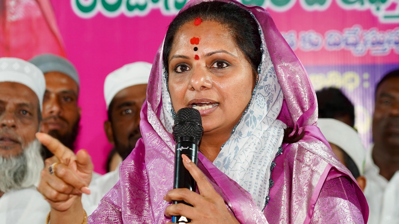 MLC Kavitha | రేవంత్ రెడ్డి ఫ్లయిట్ మోడ్ ముఖ్యమంత్రి.. ఎమ్మెల్సీ కవిత ఎద్దేవా