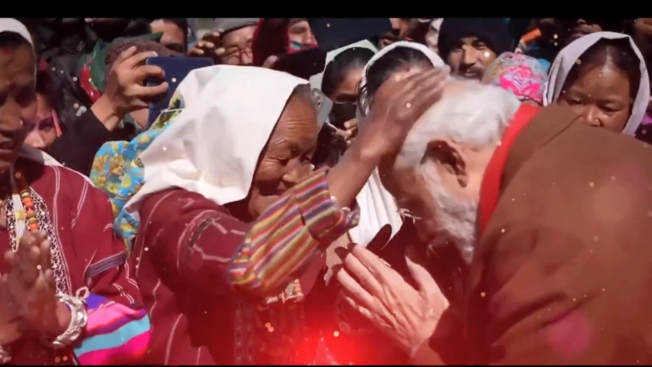 PM Modi: ప్ర‌ధాని మోదీ సోష‌ల్ మీడియా అకౌంట్లు ఆప‌రేట్ చేస్తున్న వుమెన్ అచీవ‌ర్స్