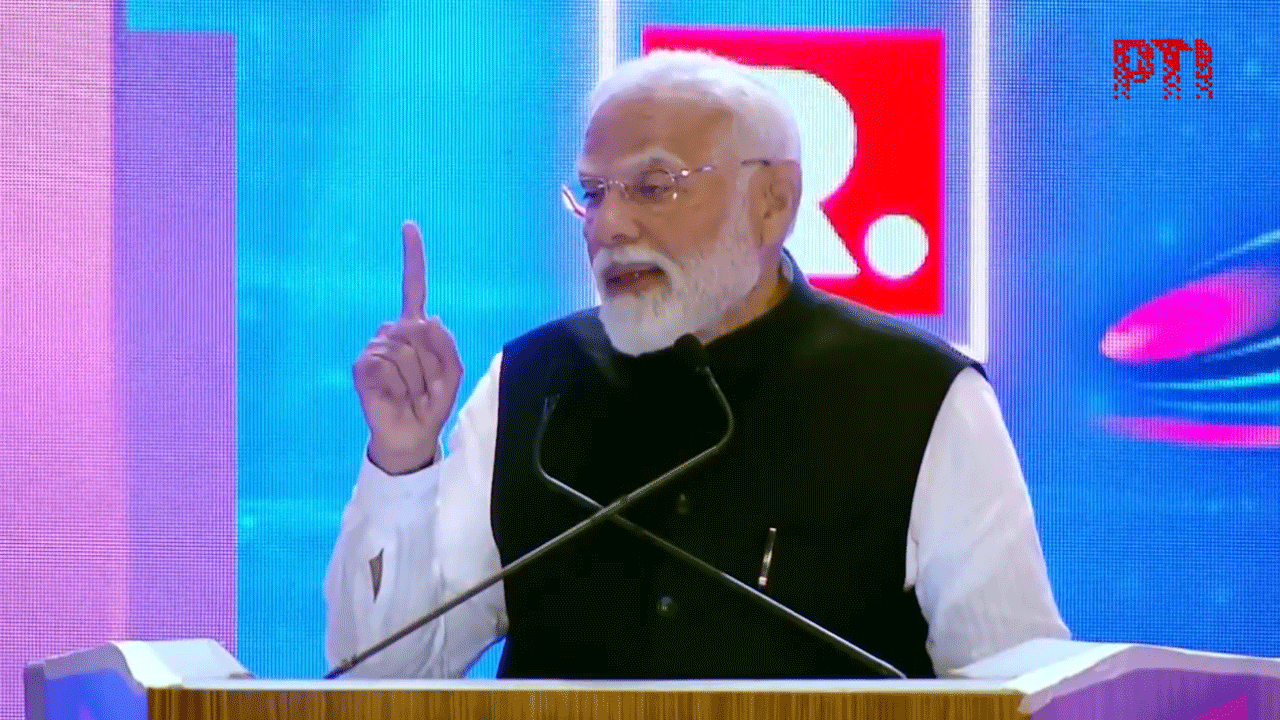 PM Modi: అడ‌వుల్లో అంత‌రిస్తున్నారు.. ప‌ట్ట‌ణ నక్స‌ల్స్ పెరిగారు: ప్ర‌ధాని మోదీ